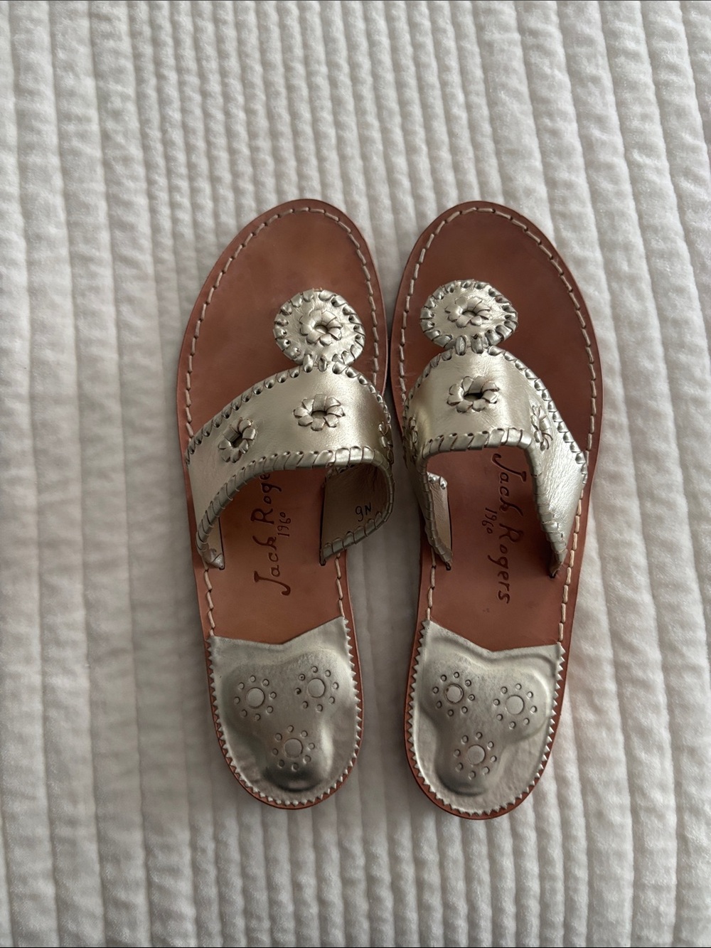 Jack Rogers Metallic Silver Leather Thong Sandals